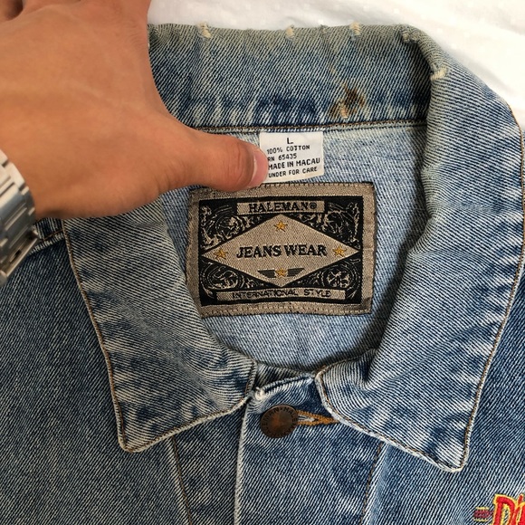 Vintage Dirty Harry’s light wash Jean jacket. Size US mens L. - Picture 3 of 5